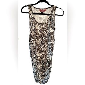 Super comfy marble bodycon dress!
